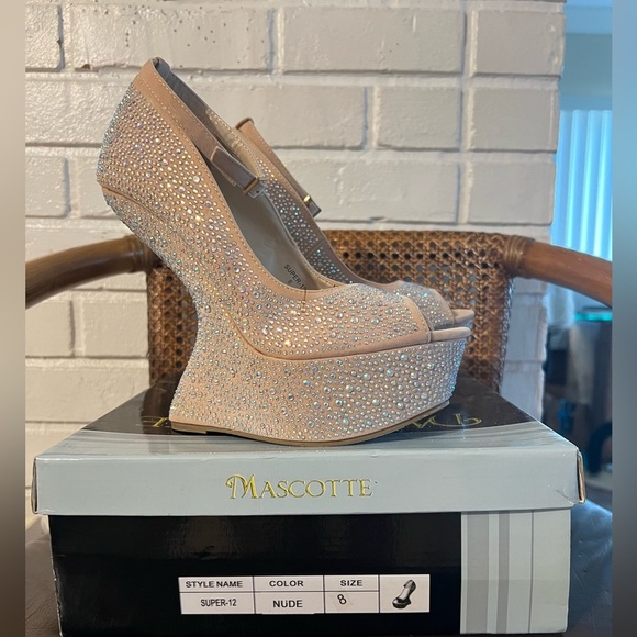 Super hot shoes - Picture 5 of 11